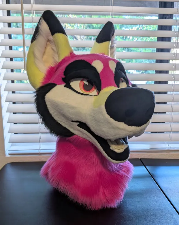 Fursuit head preview tile